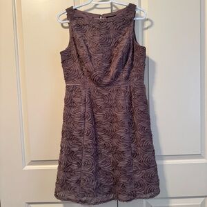 Adrianna Papell Textured Swirl Mauve Mini Dress Dusty Lilac Sleeveless Sz 10P